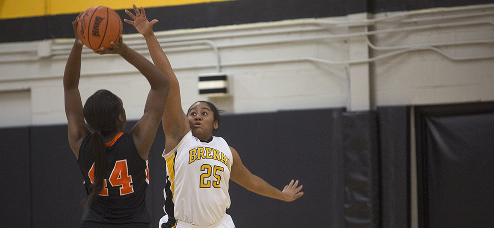 Brenau Basketball Falls To Coastal Georgia