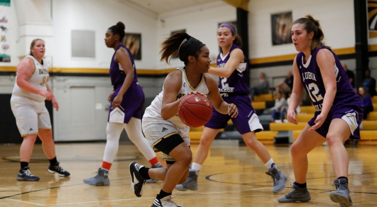 Buzzer Beater Upends Basketball Against Truett-McConnell
